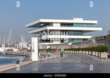 Americas Cup oder (Veles e Vents) Gebäude im Hafen von Valencia, Spanien Stockfoto