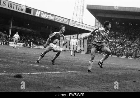 Divison ein Spiel Aston Villa 6-2 Everton gehalten im Villa Park. 5. November 1989. Stockfoto