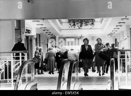 Eldon Garten Shopping Center, Newcastle Upon Tyne, Tyne and Wear. 30. Oktober 1989. Stockfoto