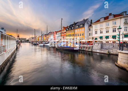 Nyhavn Kanal in Kopenhagen, Dänemark. Stockfoto
