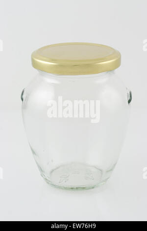 Geschlossenem Deckel transparent leeren Glas Glaskanne in weißen Hintergrund isoliert Stockfoto