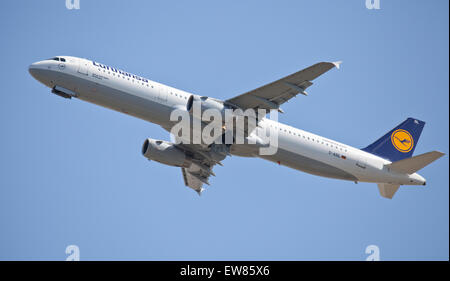 Lufthansa Airbus a321 D-AIDL Abflug Flughafen London-Heathrow LHR Stockfoto