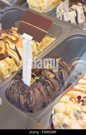 Eis in einem Geschäft Stockfoto