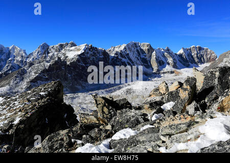 Die Changri Nup Gletscher, Everest base camp Trek, UNESCO-Weltkulturerbe, Sagarmatha Nationalpark, Solu Khumbu Bezirk, Stockfoto