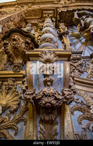 Blick auf die wunderschöne Kirche Details im Inneren der Stadt regional Museum von Beja, Portugal. Stockfoto