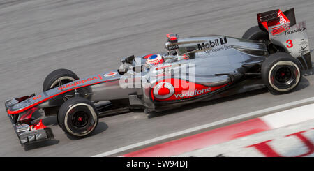 Jenson Button fuhr für McLaren während des zweiten Trainings des Großen Preises von Malaysia 2012 auf dem Sepang International Circuit. Stockfoto