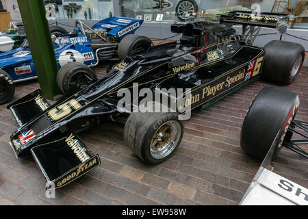 Der Lotus 78, ausgestellt im National Motor Museum in Beaulieu, ein bahnbrechendes Formel-1-Auto, das die Aerodynamik des Bodeneffekts einführte. Stockfoto