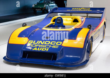 Porsche vorne links 917-30 Spyder Porsche Museum Stockfoto