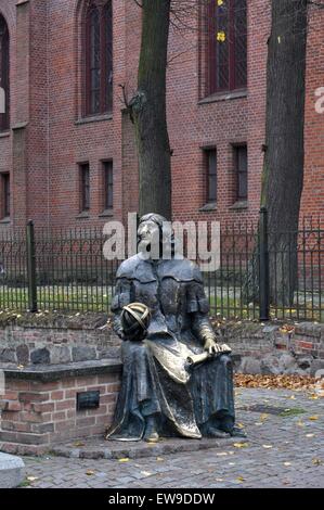 Nikolaus-Kopernikus-Denkmal, Schloss Museum der Bischofsburg, Olsztyn, Polen, Europa Stockfoto