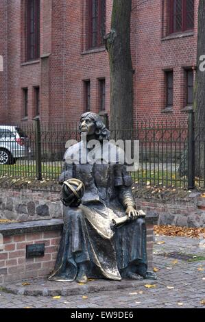 Nikolaus-Kopernikus-Denkmal, Schloss Museum der Bischofsburg, Olsztyn, Polen, Europa Stockfoto