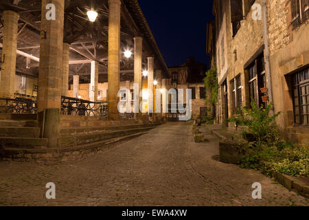 Am frühen Morgen in Cordes Sur Ciel, Tarn, Frankreich Stockfoto