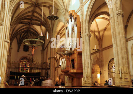 Alcala De Henares Kathedrale. Alcala De Henares, Spanien Stockfoto