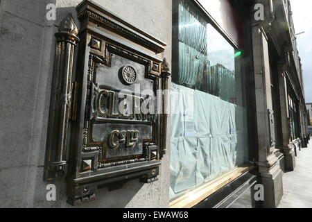 Bild des Zeichens Clerys außerhalb das Kaufhaus Clerys aufbauend auf O' Connell Street im Stadtzentrum von Dublin. Der Shop nicht mehr Stockfoto