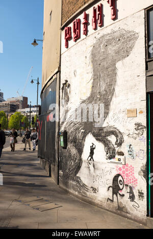 Graffiti-Kunst in Shoreditch, in der Nähe von Old Street, London Stockfoto