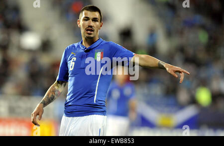 Uherske Hradiste, Tschechien. 21. Juni 2015. Verteidiger Alessio Romagnoli Italiens in Aktion während der Euro U21 Fussball EM Gruppe B entsprechen Italien Vs Portugal in Uherske Hradiste, Tschechische Republik, 21. Juni 2015. © Dalibor Gluck/CTK Foto/Alamy Live-Nachrichten Stockfoto