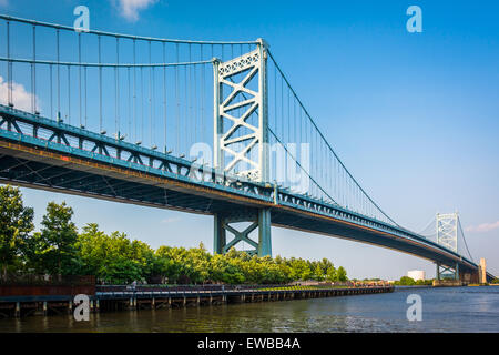 Die Benjamin Franklin Bridge, in Philadelphia, Pennsylvania. Stockfoto