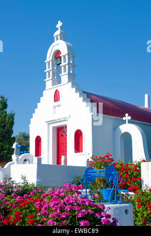 Griechenland, Kykladen, Mykonos, Kirche Bei Einer Villa eines der Strasse von Mykonos-Stadt Nach Ano Mera Stockfoto