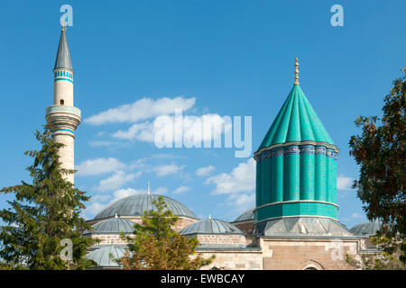 Ägypten, Konya, Mevlana-Museum, Minarett der Mevlana-Moschhe Und Türbe des Calaeddin Rumi, des Gründers des Mevlana-Ordens Stockfoto