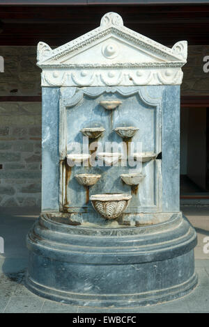 Ägypten, Südostanatolien, Konya, Brunnen Im Hof des Mevlana-Museum Stockfoto