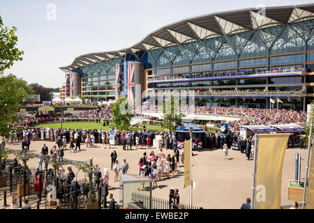 Royal Ascot Ladies Day Rennen Stockfoto