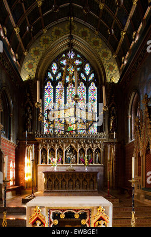 St. Gile Kirche, Cheadle, Personal. Römisch-katholische Kirche, entworfen von Pugin. Stockfoto