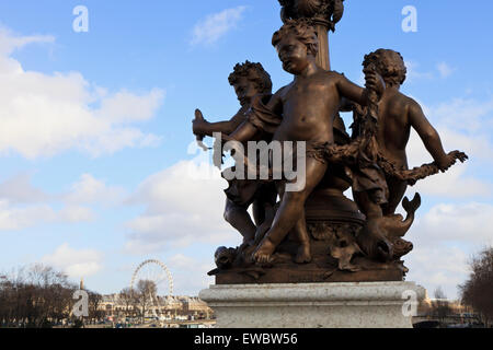 Cherub auf der Pont Alexandre III, Paris, Frankreich Stockfoto