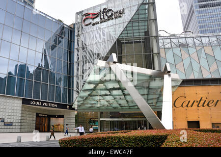 Cartier Louis Vuitton IFC Mall Shanghai Pudong Stadt China World Financial Center Chinesisch Stockfoto