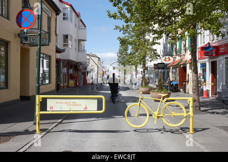 Laugavegur wichtigsten Fußgängerzone Einkaufs Straße Reykjavik Island Stockfoto