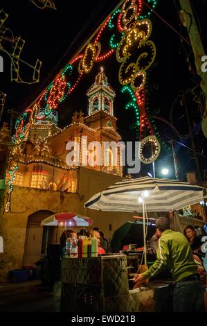 Religiöses Fest in Fontana Dorf Gozo Malta Stockfoto