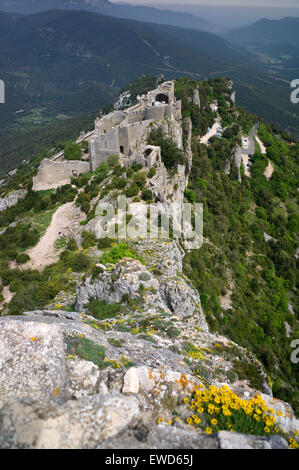 Peyrepertuse Katharer-Burg, französischen Pyrenäen Stockfoto