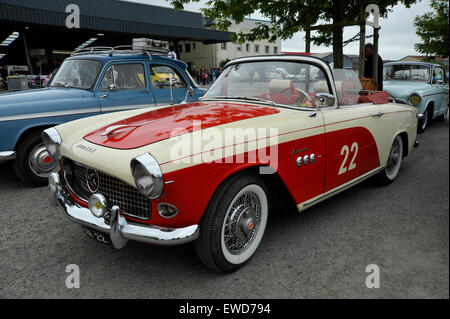 Klassische französische Simca Aronde Cabrio-Sportwagen Stockfoto