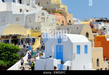 Ein traditionelles Haus im Dorf Oia Santorini Griechenland Stockfoto