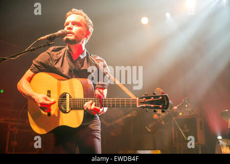 KOKO, Camden, London, UK. 23. Juni 2015.   der größte Mann auf Erden aka Kristian Matsson erklingt in Koko Kristian Matsson The Tallest Man on Earth im Londoner KOKO Veranstaltungsort Credit: "Credit: Richard Soans/Alamy Live News Stockfoto