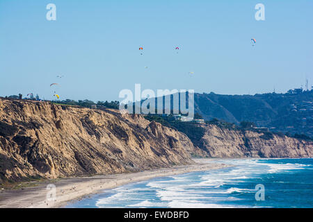 Gleitschirme, Torrey Pines Segelflugplatz, San Diego, Kalifornien, USA Stockfoto