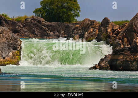 Der TAM I DAENG Wasserfall ist abseits der ausgetretenen Pfade auf dem MEKONG RIVER in den 4 tausend Inseln in der Nähe (Si Phan Don) getan KHO Stockfoto