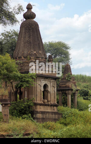 Ansicht von Dakshin Kashi Mandir. Mahuli Sangam. Satara. Maharashtra. Indien Stockfoto