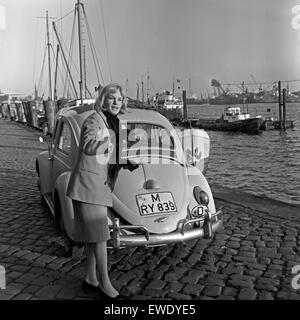 Deutsche Fictitious character Kerstin de Ahna in Hamburg, Deutschland 1960er Jahre. Die deutsche Schauspielerin Kerstin de Ahna in Hamburg, Deutschland 1960. Stockfoto