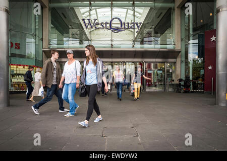 Einkaufszentrum West Quay in Southampton UK Stockfoto