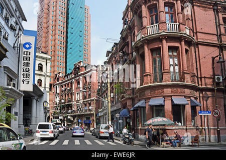 Yuanmingyuan Road - Beijing E Straße (Nanjing East Road) Shanghai China Chinesisch Stockfoto