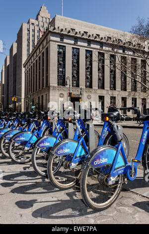 New York City, NY NYC, Manhattan, Lower, Civic Center District, Louis J. Lefkowitz State Office Building, Office of City Clerk, citibike Station, bike share s Stockfoto