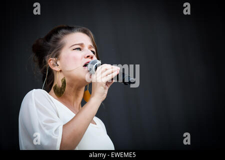 Selah führt Sue live Pinkpop Festival 2015 in Landgraaf Niederlande © Roberto Finizio/Alamy Live News Stockfoto