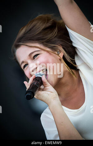 Selah führt Sue live Pinkpop Festival 2015 in Landgraaf Niederlande © Roberto Finizio/Alamy Live News Stockfoto