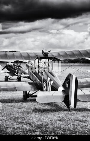 Royal Aircraft Factory SE-5 Doppeldecker-Jagdflugzeug Bicester Schwungrad Festival. Oxfordshire, England. Monochrome Monochrom Stockfoto