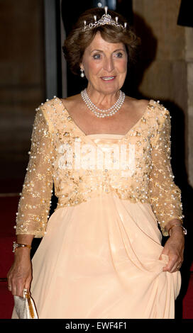 Abfahrt von Prinses Margriet der Niederlande nach dem Galadinner für die Mitglieder des Corps Diplomatique im königlichen Palast in Amsterdam Foto: Albert Nieboer/RPE / - NO-Draht-Dienst - Stockfoto