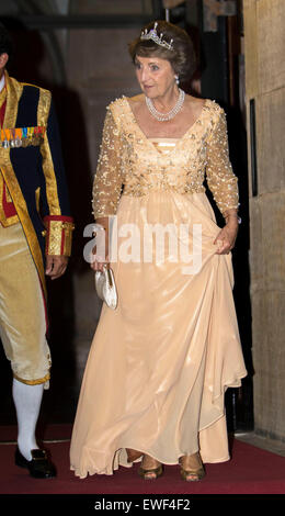 Abfahrt von Prinses Margriet der Niederlande nach dem Galadinner für die Mitglieder des Corps Diplomatique im königlichen Palast in Amsterdam Foto: Albert Nieboer/RPE / - NO-Draht-Dienst - Stockfoto