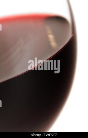 Nahaufnahme von Glas mit Rotwein Stockfoto