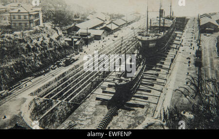 Mitsubishi Nagasaki Werft dritten Dock, Nagasaki, Japan. Von Taisho bis frühen Showa Periode (vor dem 2. Weltkrieg). Stockfoto