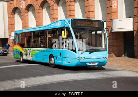 Einzelne Doppeldecker-Bus in zentralen Ipswich, Suffolk, England, UK Stockfoto