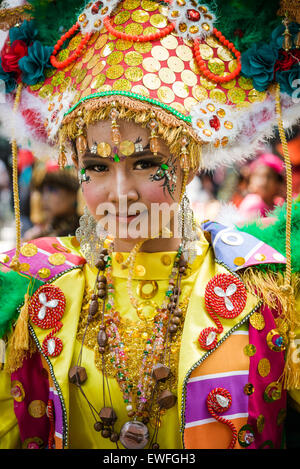 Kinder beim Jember Fashion Carnival im Jember, Indonesien Stockfoto