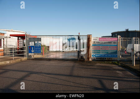 Essar Oil Raffinerie Gesundheit und Sicherheit-Hinweisschild Stockfoto